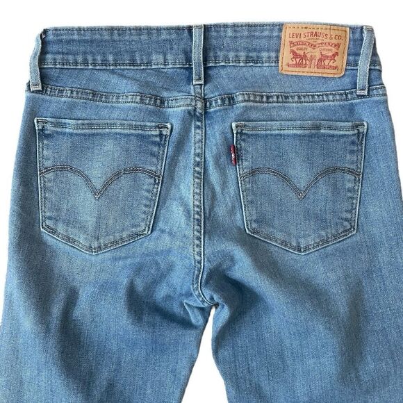 Levi Strauss & Co Skinny 711, size 26 - Picture 4 of 5